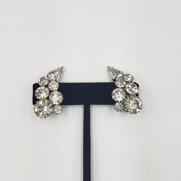 Vintage Clear Rhinestone Earrings Clip On - Picture 1 of 5